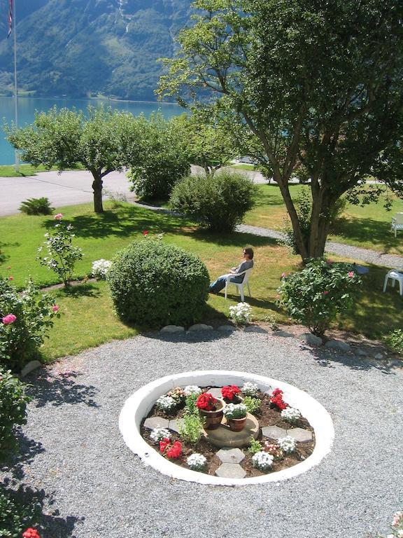 Hjelle Hotel Екстериор снимка